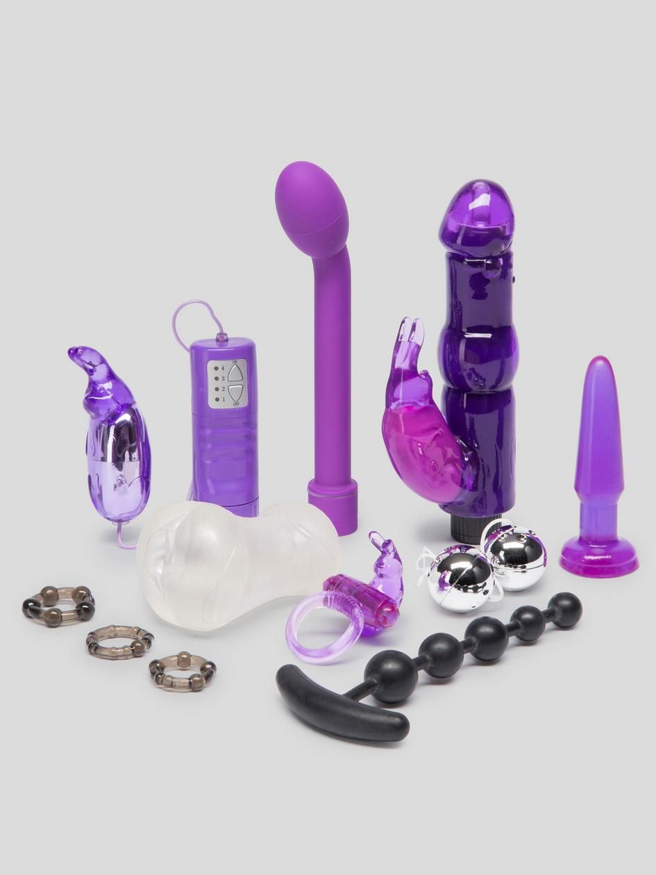 Big new toys for her cum-gap
